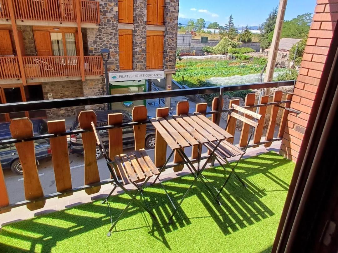 Appartement De Vacances Puigcerdà Eksteriør bilde